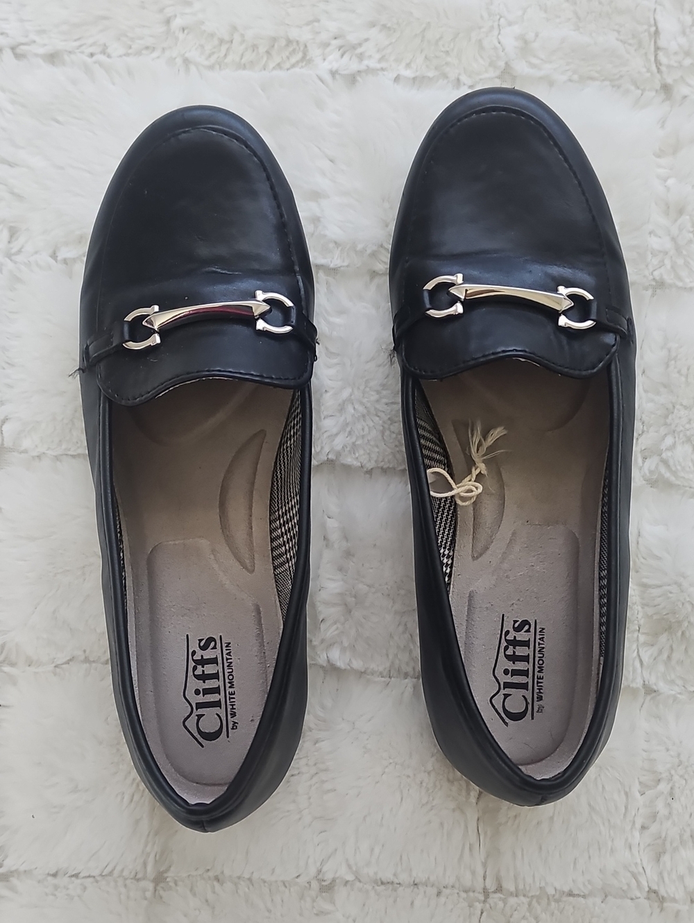 Cliffs by WHITE MOUNTAIN Black Slip-On Loafers with Gold Bit